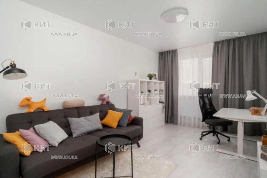 Продажа квартиры Харьков, Салтовка(Бараб.,Украина), 118м²