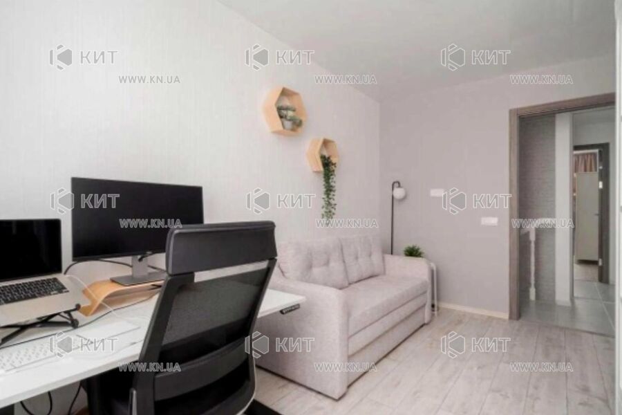 Продажа квартиры Харьков, Салтовка(Бараб.,Украина), 118м²