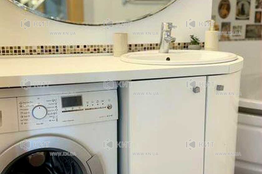 Продаж квартири Харків, Олексіївка, 64м²
