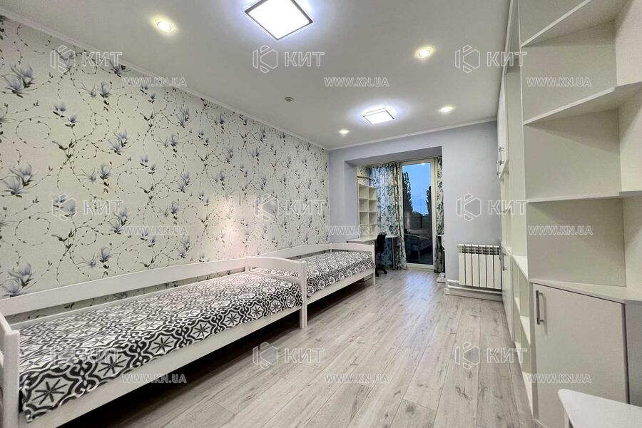 Продажа квартиры Харьков, Алексеевка, 82м²