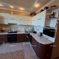 Продаж квартири Харків, Олексіївка, 65м²
