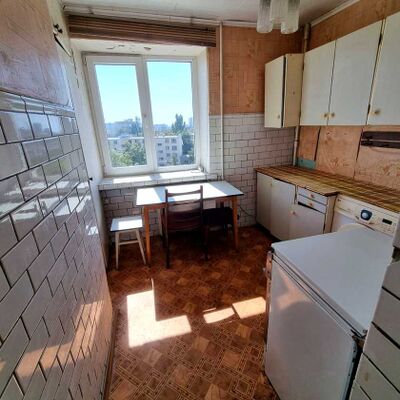 Продажа 	 Харків,  23 Серпня вул.   47