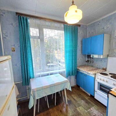 Продажа 	 Харьков,  Единства (Краснодарская) ул.   179б