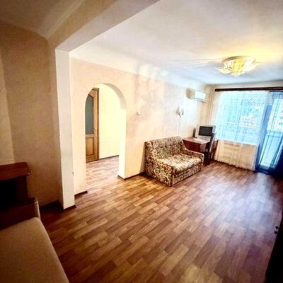 Продажа 	 Харків,  Лебединська вул.   1
