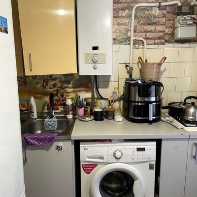 Продажа 	 Харків,  Гарета Джонса (Спартака) вул.   16