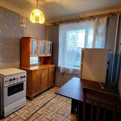 Продажа 	 Харків,  Каденюка (Танкопія) вул.   17А