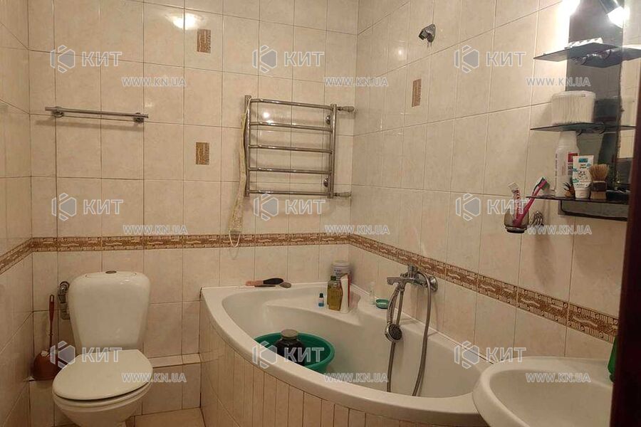 Продаж квартири Харків, Олексіївка, 65м²