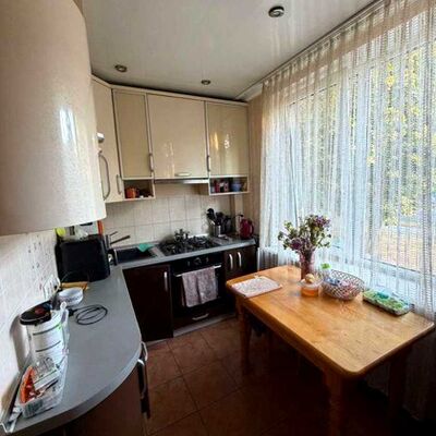 Продажа 	 Харків,  Гвардійців-Широнінців вул.   26б