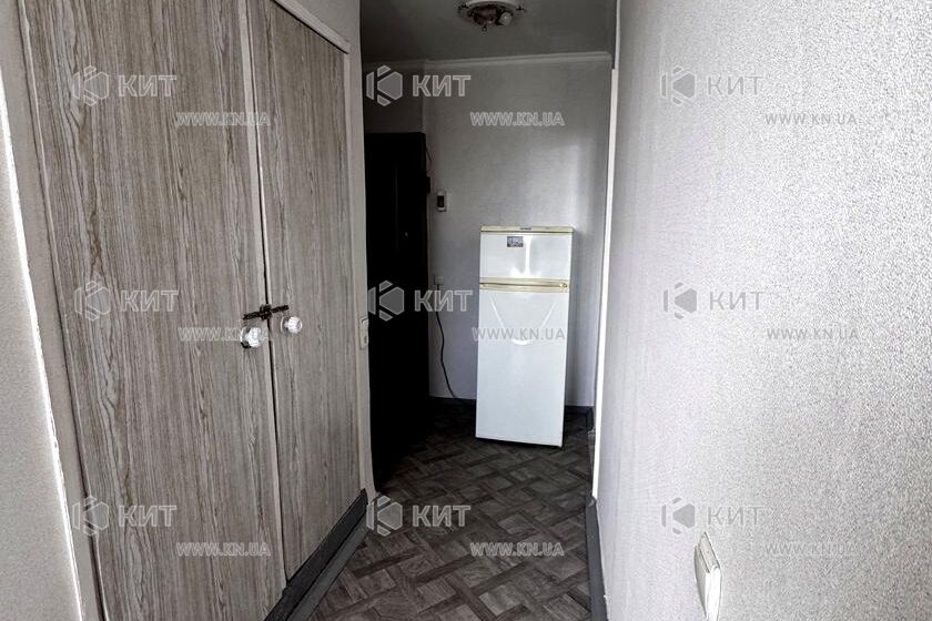 Продаж квартири Харків, Олексіївка, 32м²