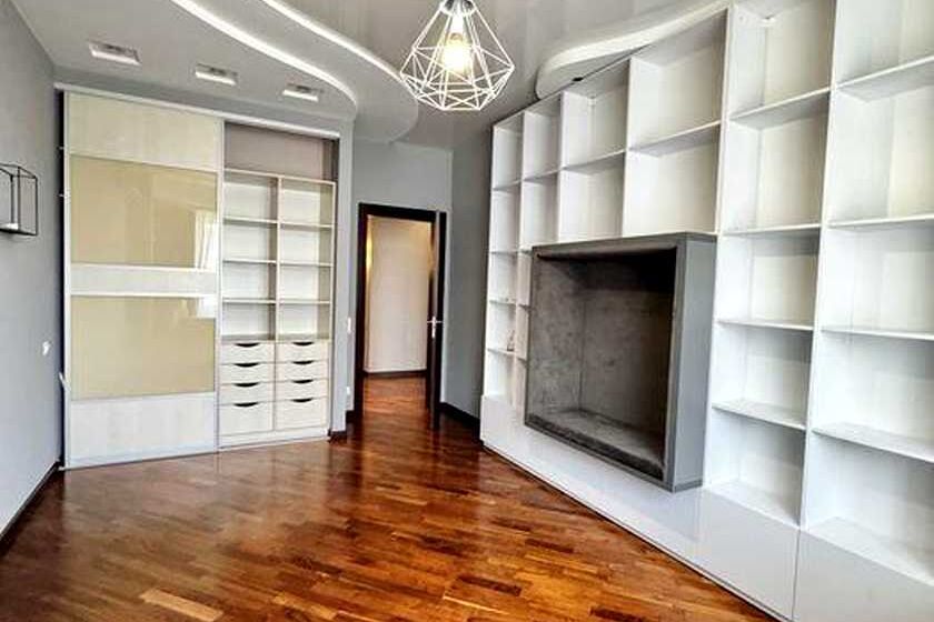 Продажа квартиры Харьков, Алексеевка, 102м²
