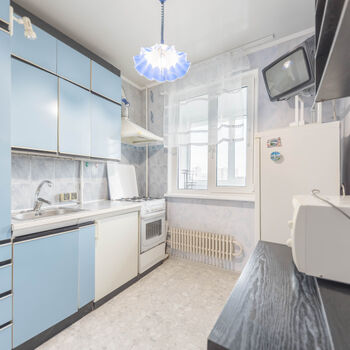 Продаж квартир - Харків,  Метробудівників вул.  34