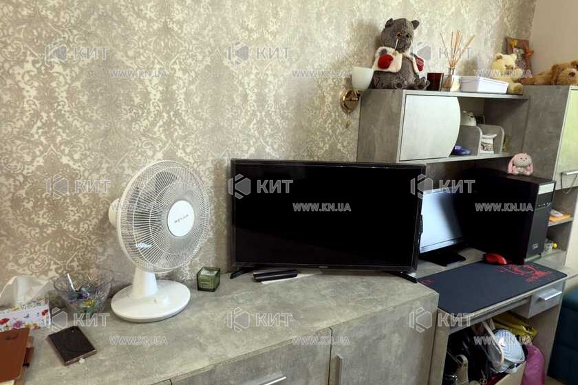 Продаж квартири Харків, Салтівка(Бараб.,Україна), 33м²