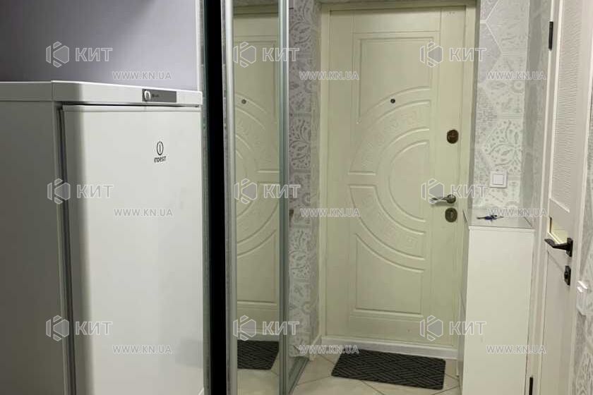 Продаж квартири Харків, Салтівка(Бараб.,Україна), 23м²