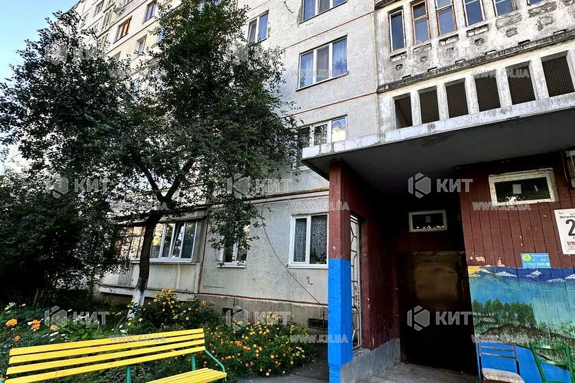 Продаж квартири Харків, Північна Салтівка 4, 38м²