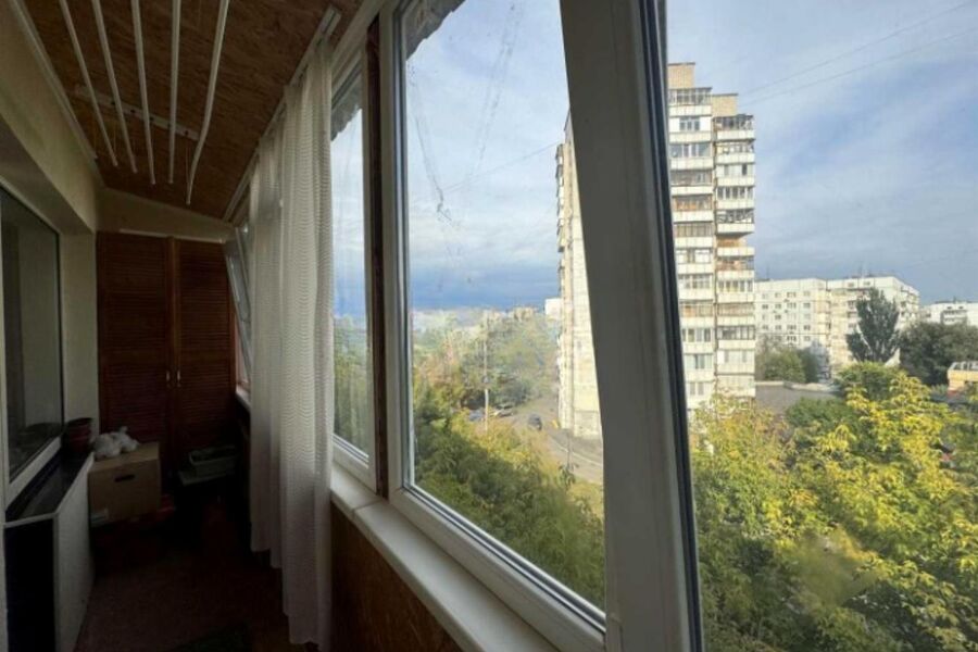 Продажа квартиры Харьков, Холодная гора, 54.6м²