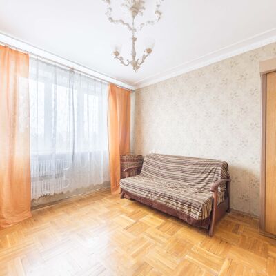 Продажа 	 Харків,  Єдності (Краснодарська) вул.   171