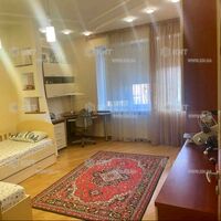 Продаж квартири Харків, Наукова, 104м²