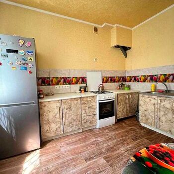 Продаж квартир - Харків,  Дерев’янка вул.  18
