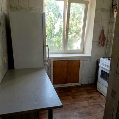 Продажа 	 Харків,  Чугуївська вул.   29