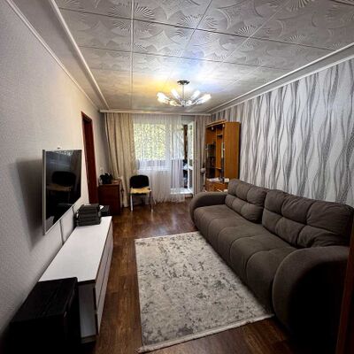 Продажа 	 Харків,  Тракторобудівників пр.   90б