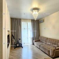 Продаж квартири Харків, Олексіївка, 70м²