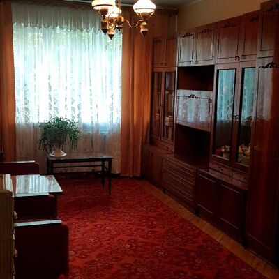 Продажа 	 Харків,  Ювілейний (50-річчя ВЛКСМ) пр.   78