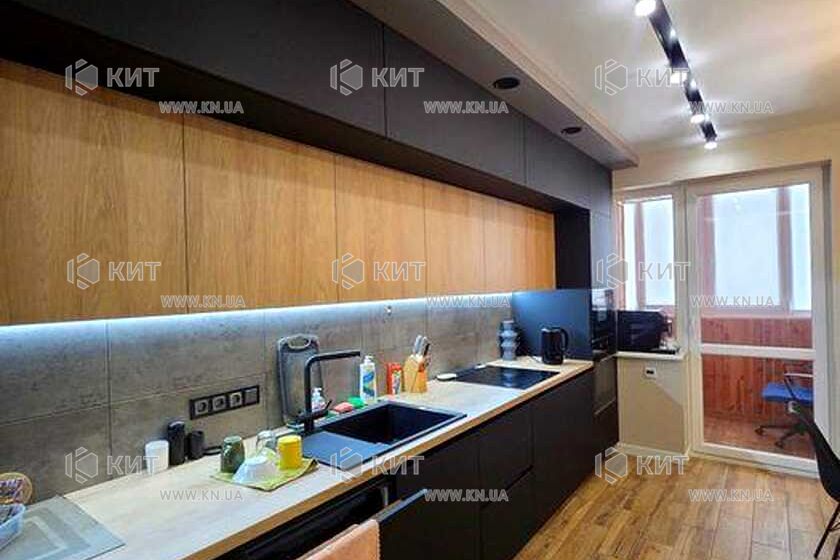 Продаж квартири Харків, Олексіївка, 80м²