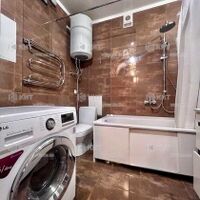 Продаж квартири Харків, ХТЗ, Рогань, 49м²