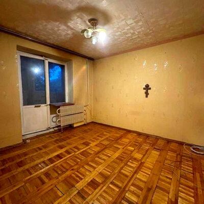 Продажа 	 Харьков,  Аэрокосмический (Гагарина) пр.   195А