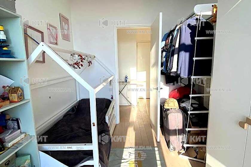 Продажа квартиры Харьков, Научная, 105.9м²