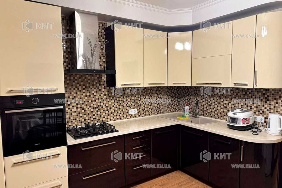Продаж квартири Харків, Олексіївка, 66м²