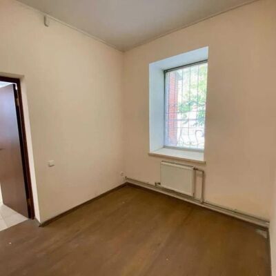 Продажа 	 Харьков,  Героев Харькова (Московский) пр. 