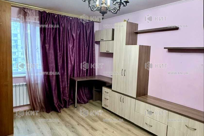 Продаж квартири Харків, ХТЗ, Рогань, 52м²