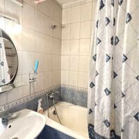 Продаж квартири Харків, ХТЗ, Рогань, 52м²