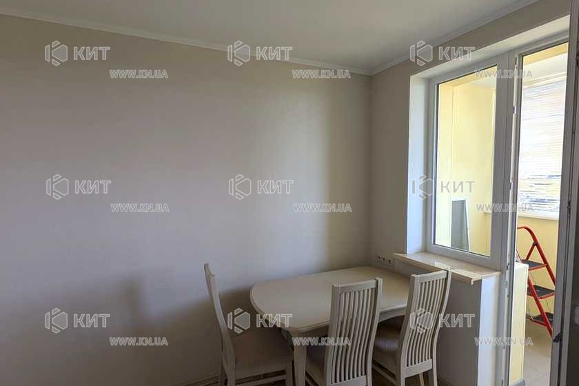 Продаж квартири Харків, ХТЗ, Рогань, 54м²