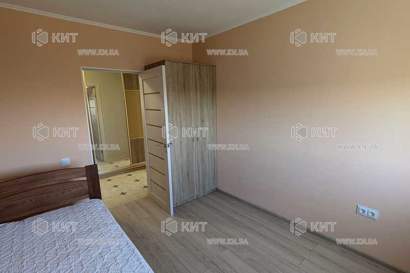 Продаж квартири Харків, ХТЗ, Рогань, 54м²