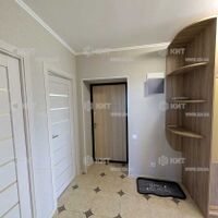 Продаж квартири Харків, ХТЗ, Рогань, 54м²