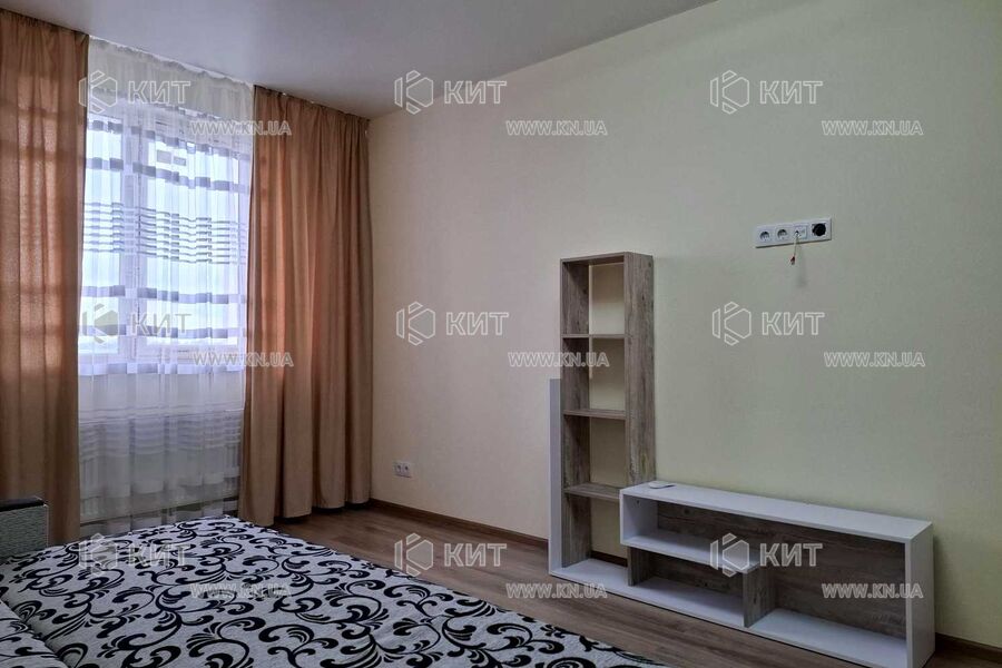 Продажа квартиры Харьков, ХТЗ, Рогань, 39.8м²