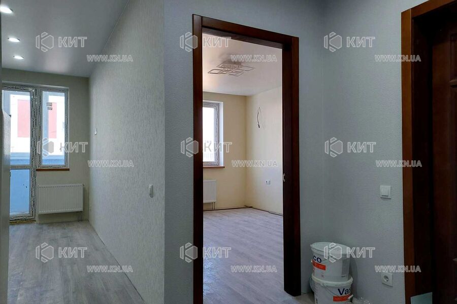 Продаж квартири Харків, ХТЗ, Рогань, 40.6м²