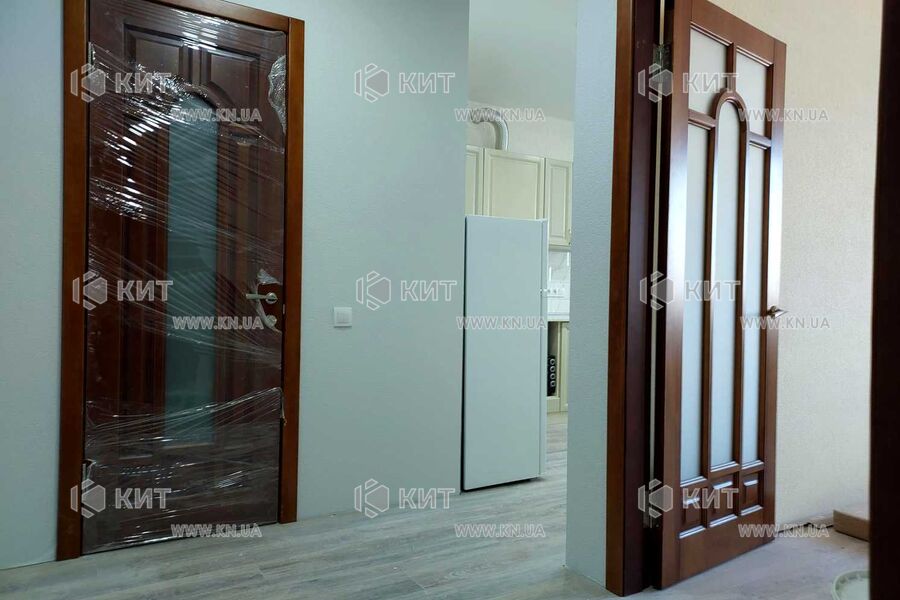 Продаж квартири Харків, ХТЗ, Рогань, 40.6м²