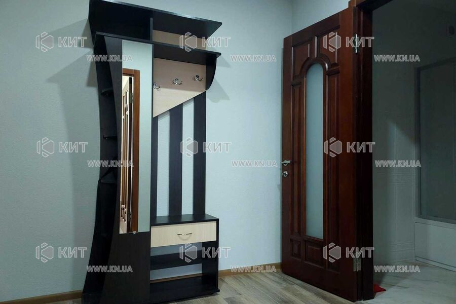 Продаж квартири Харків, ХТЗ, Рогань, 40.6м²