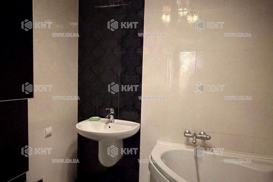 Продажа квартиры Харьков, Алексеевка, 80м²