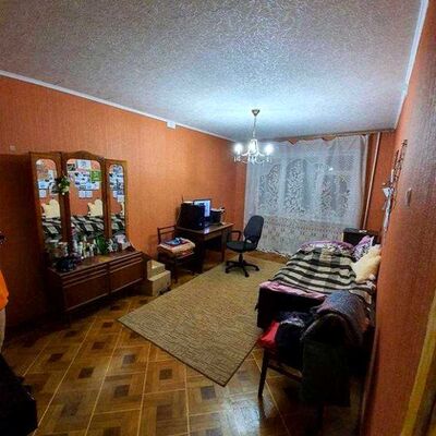 Продажа 	 Харків,  Байрона (Героїв Сталінграда) пр.   154