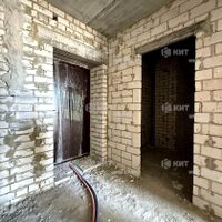 Продаж квартири Харків, ХТЗ, Рогань, 42.5м²