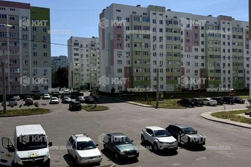 Продаж квартири Харків, ХТЗ, Рогань, 42.5м²