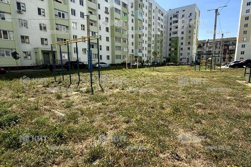 Продаж квартири Харків, ХТЗ, Рогань, 42.5м²
