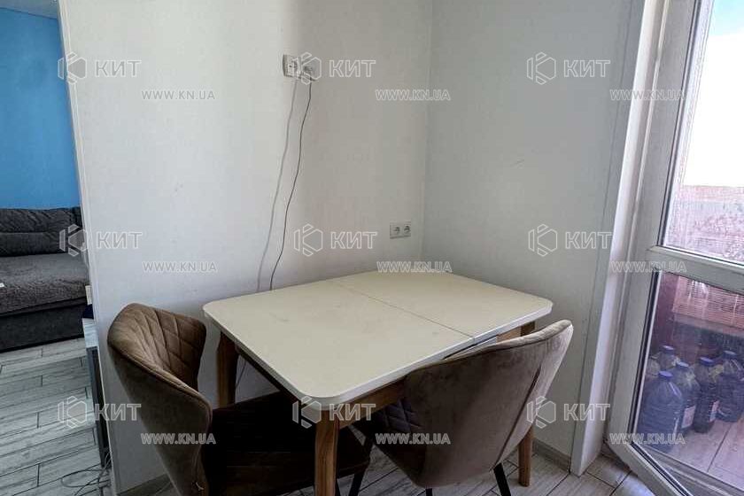 Продажа квартиры Харьков, ХТЗ, Рогань, 36м²