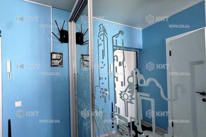 Продажа квартиры Харьков, ХТЗ, Рогань, 36м²