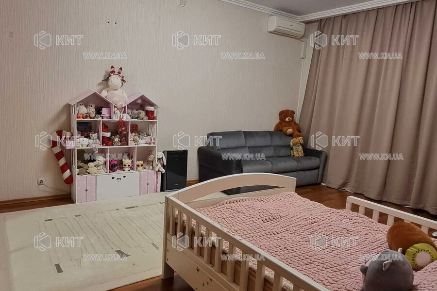 Продажа квартиры Харьков, Центр, 108м²