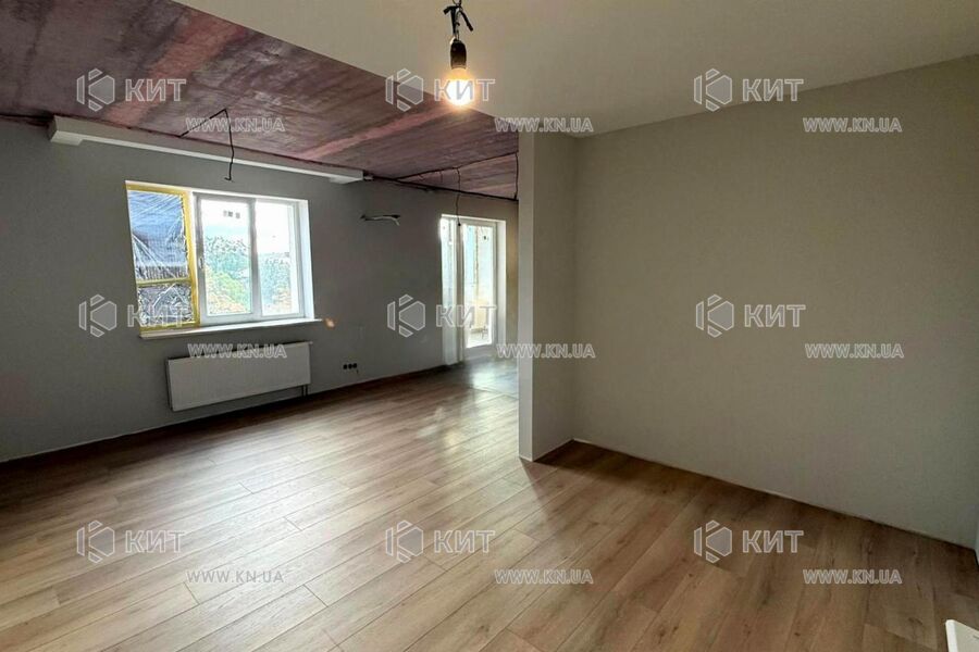 Продаж квартири Харків, ХТЗ, Рогань, 48м²